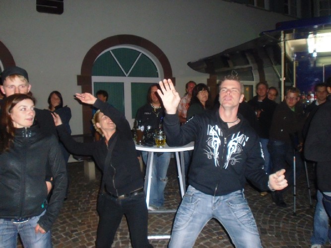 Marktplatzhockete10_100